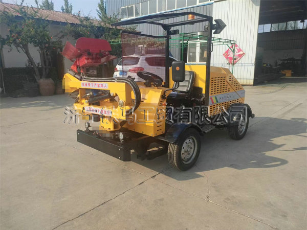 自駕式全液壓綠籬機隻要適用哪些環境